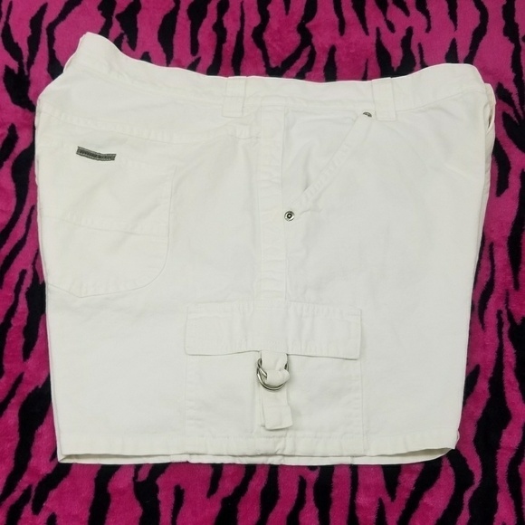 RIVETED BY LEE JUNIOR  SHORT SZ. 16 - Picture 1 of 6